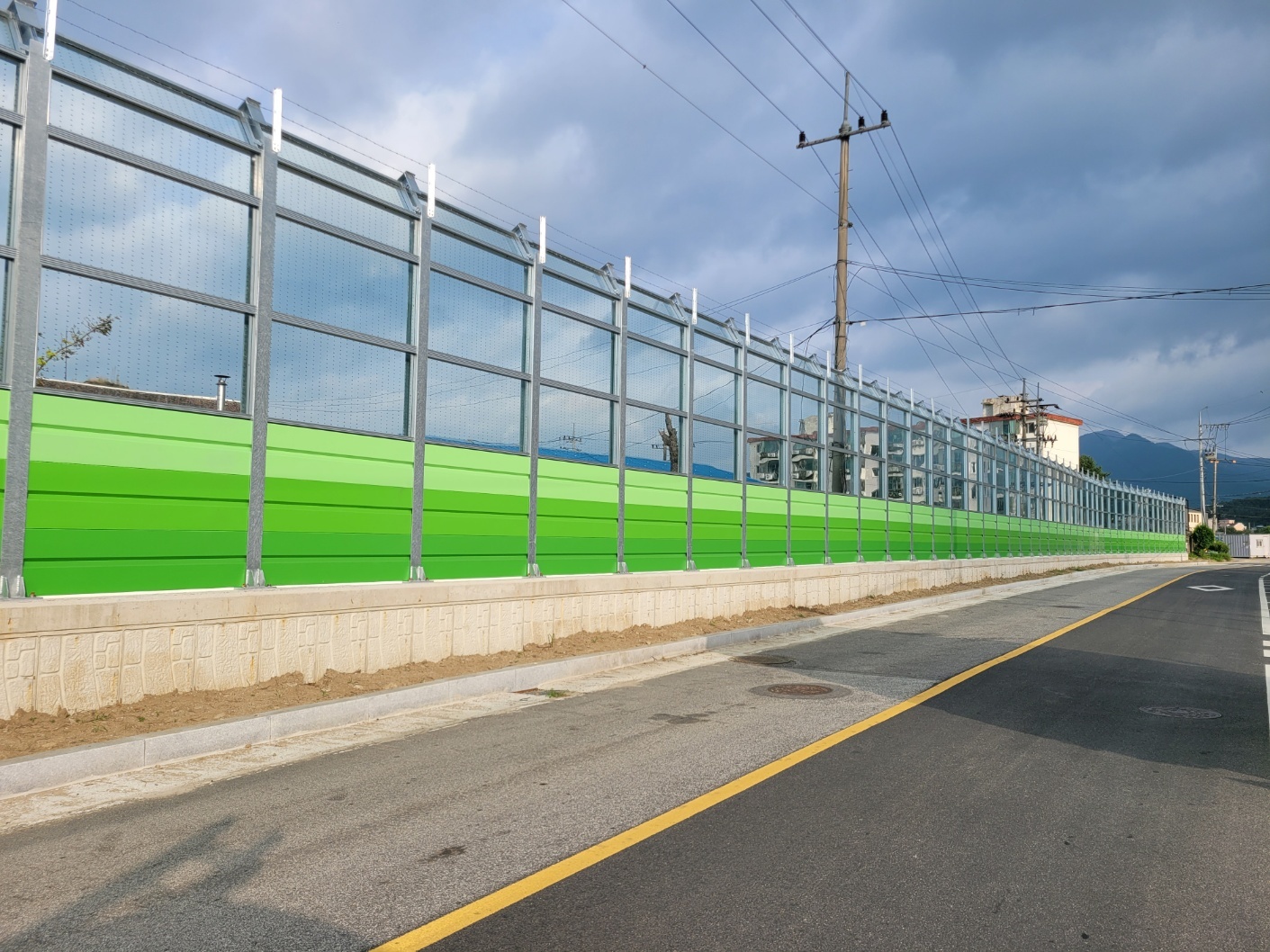 야생조류충돌방지용 탈부착식투명방음판