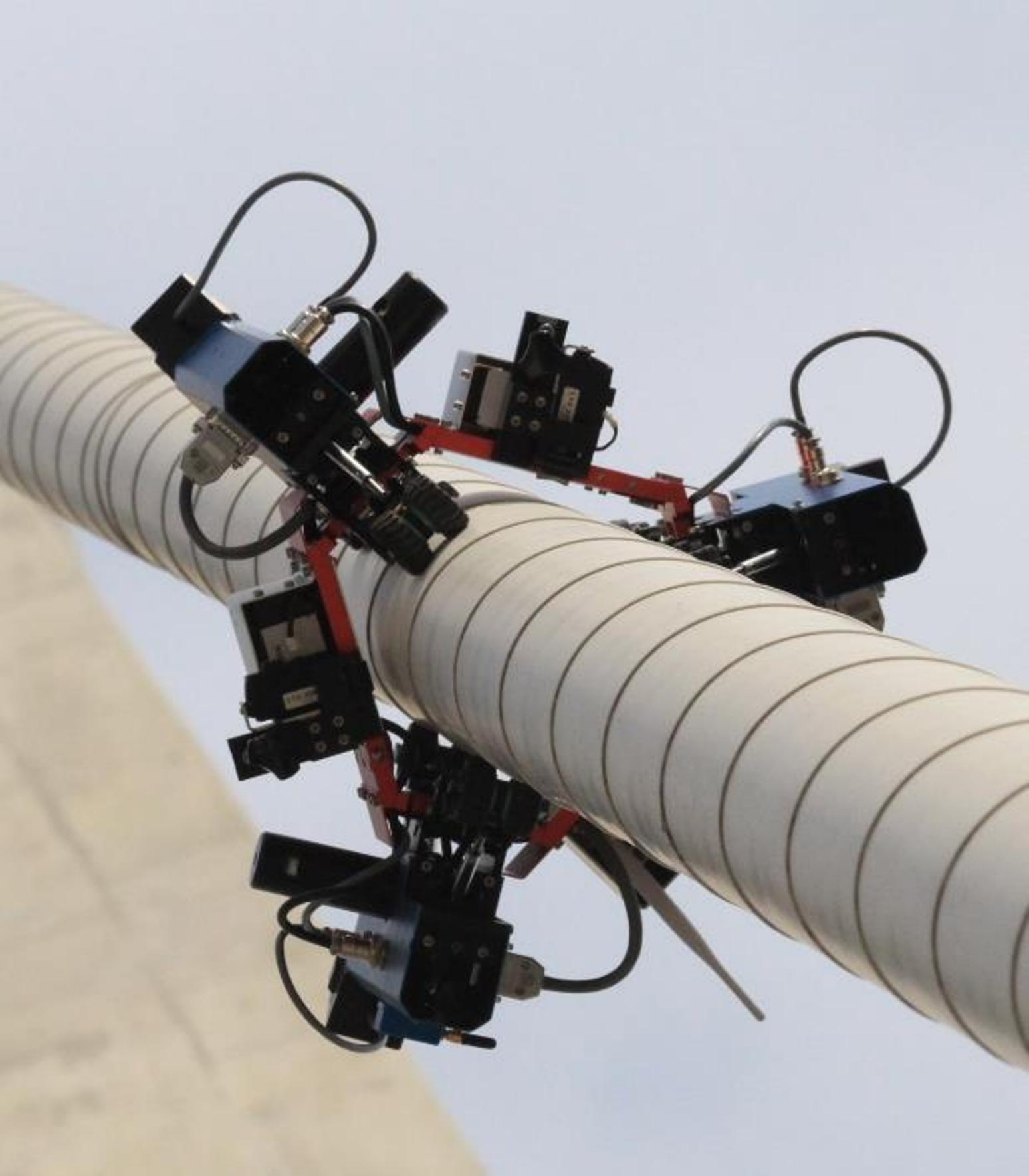 케이블 점검 로봇