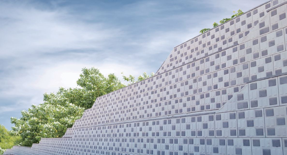 천연석재를  이용한 경관형 패널식 옹벽