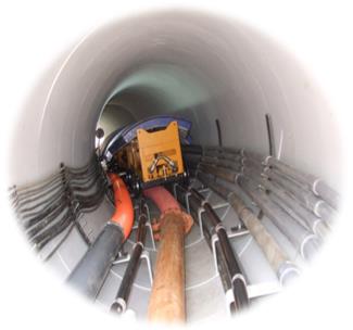 연결조인트를 이용한 배토블럭의 곡선구간 이동을 위한  추진장치 (PAM공법)