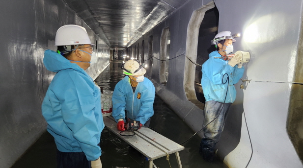 표면 조도계수 저감을 통한 하수관거 보수보강공법