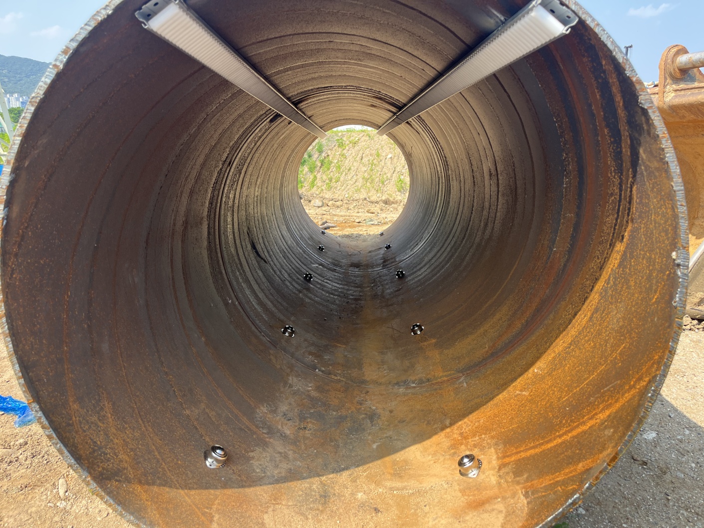 볼트랜스퍼를 이용한 관 삽입 시공공법