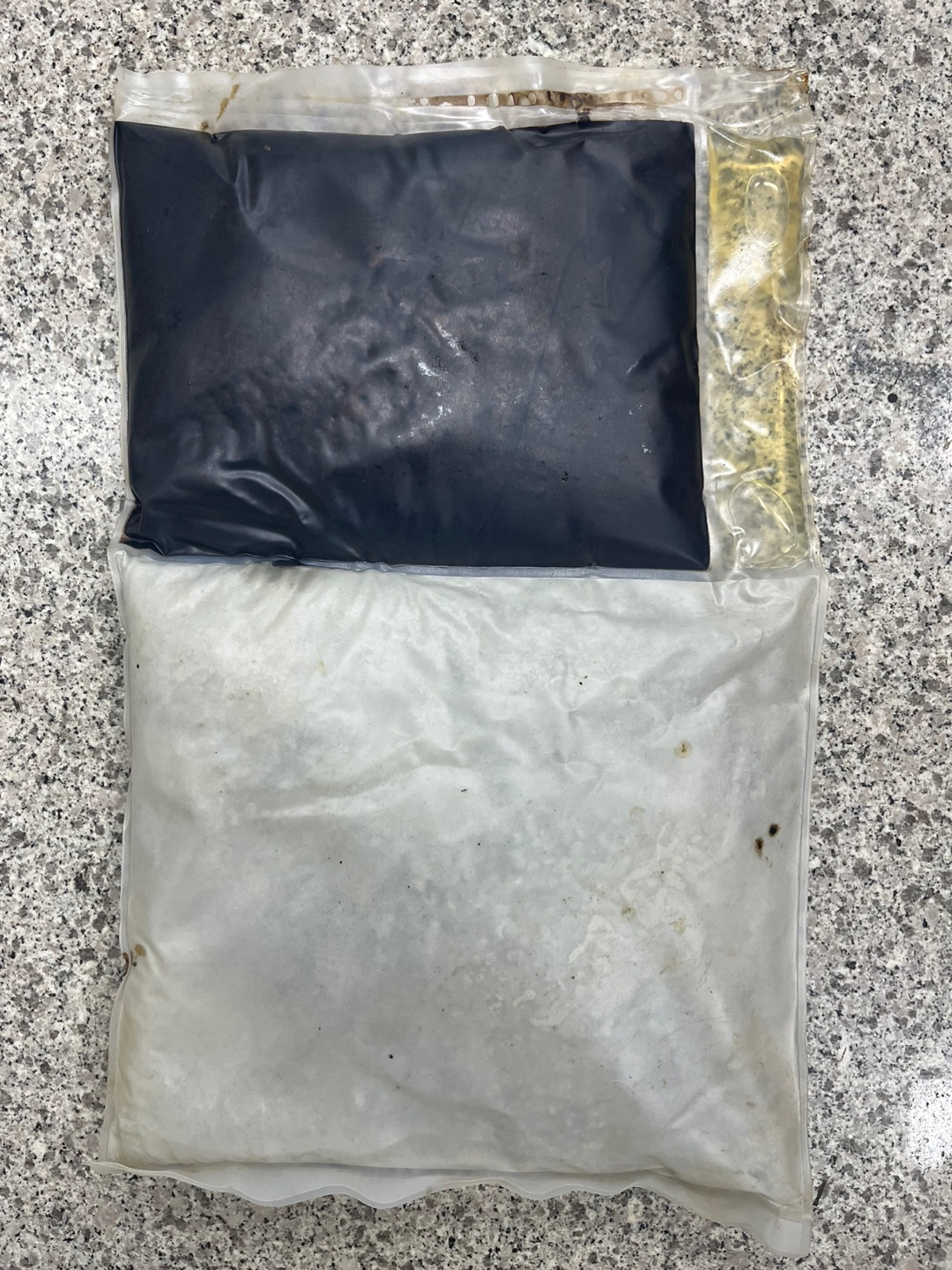 고내구성 상온 무다짐 수분파손 방지형 무공극 도로 보수재료 (아스팔트 몰탈)