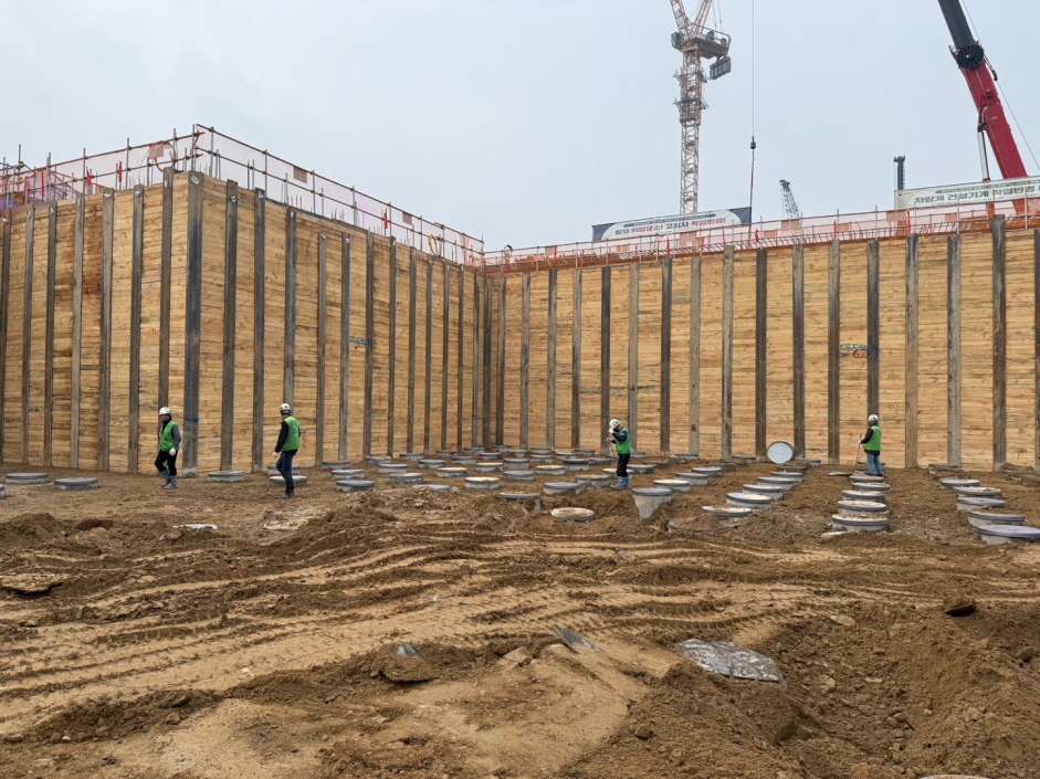 흙막이용 자립식 지주