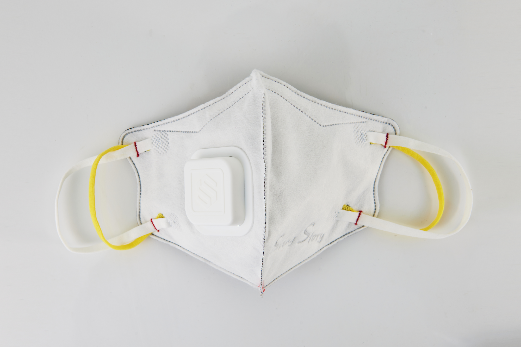 산소 발생장치가 장착된 생명구조 마스크