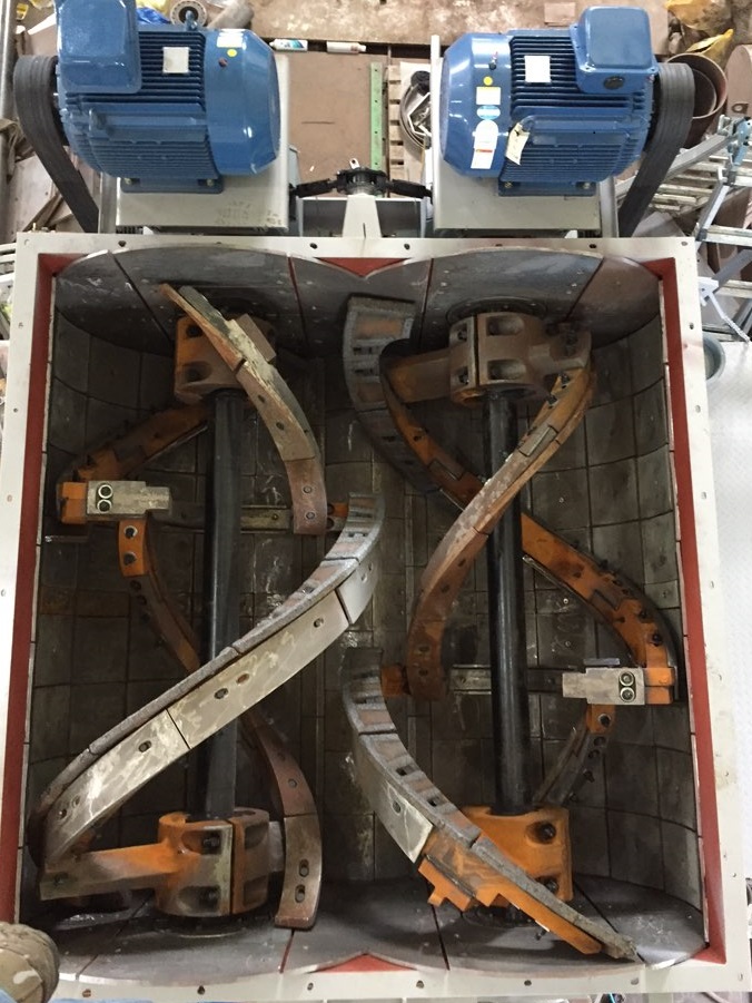 트윈스파이럴 블레이드 믹서