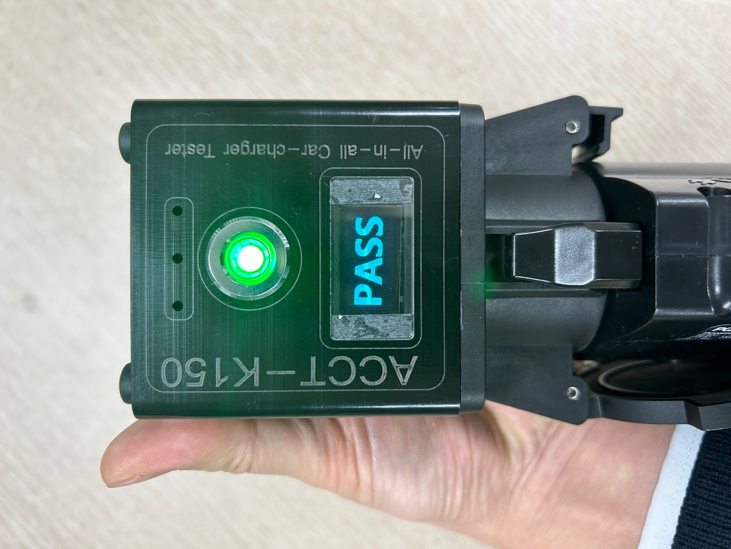 전기차 완속 충전기 휴대용 검사기