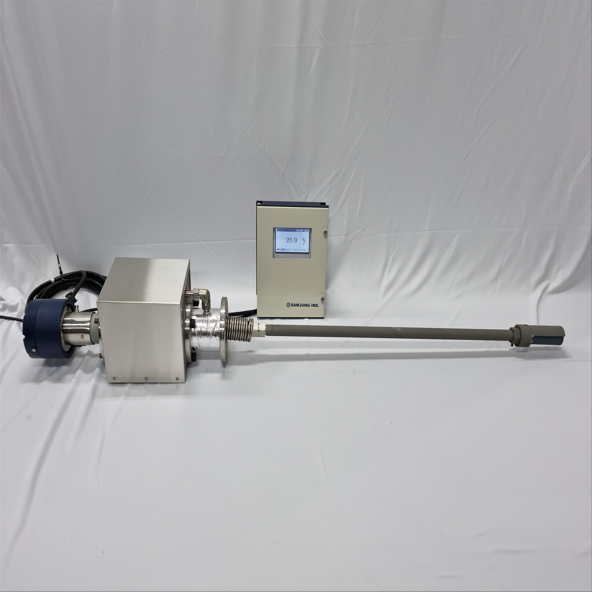 가스유도방식 기술을 적용해 산소센서 측정환경 및 정밀성, 편의성을 개선한 산소분석기