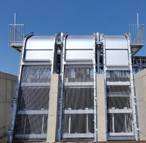 상?하 개폐형 스크린 및 이중레이크와 레일 장치가 장착된 제진기 제작 기술